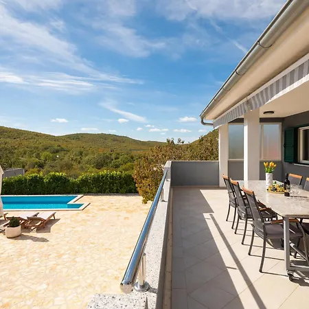 Holiday Ana Holiday home *