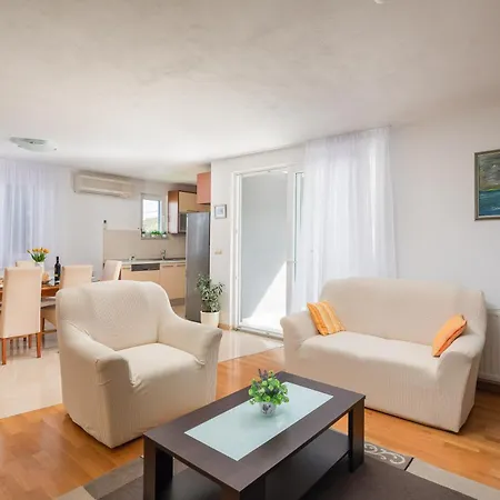 Holiday Ana Holiday home *