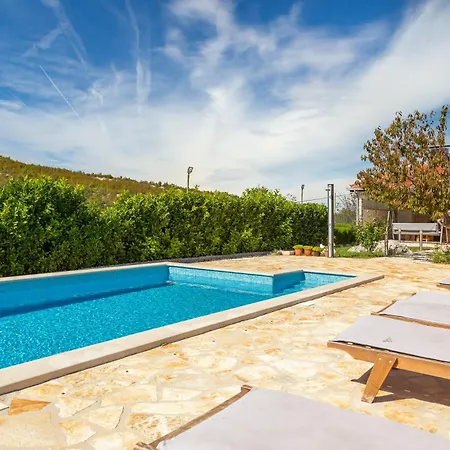 Holiday home Holiday Ana *