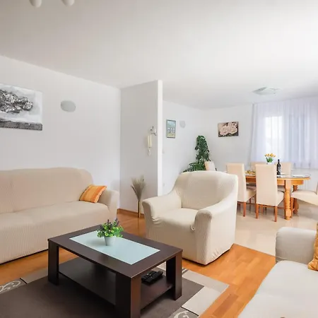 Holiday Ana Holiday home